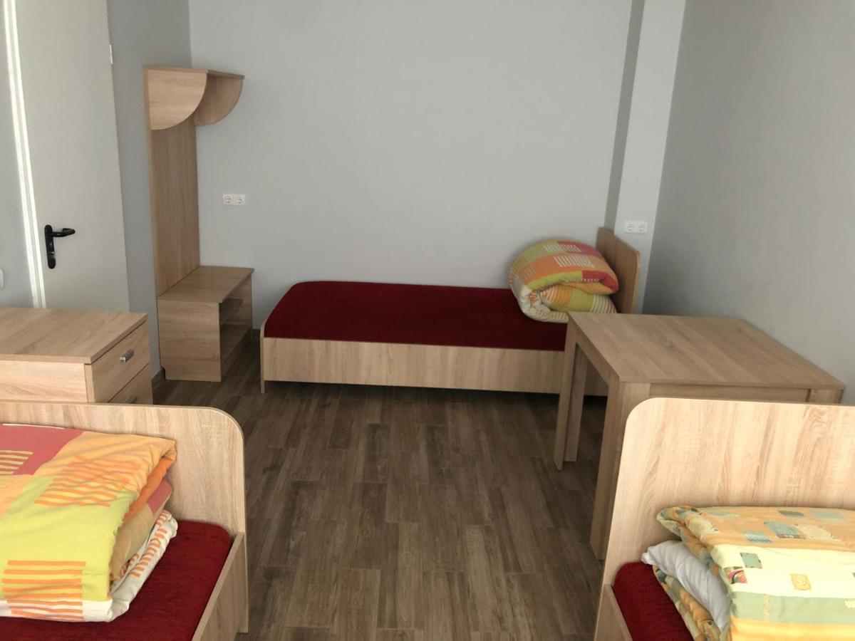 Hostel Laurita Kaunas Luaran gambar